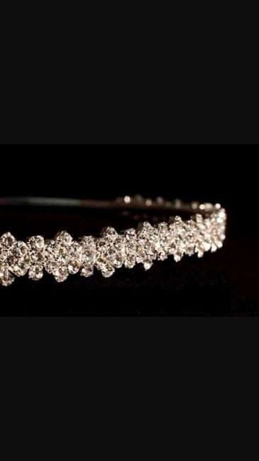 Tiara? - 10