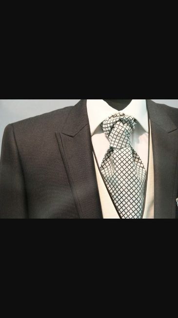 Su fm usara corbata? - 7