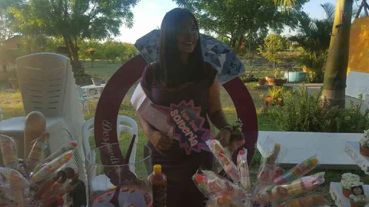 Ayer mi despedida de soltera. - 4