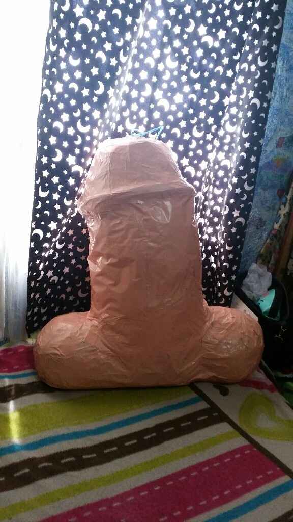 Ayer mi despedida de soltera. - 14