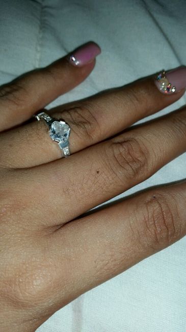 Y si me enseñas tu anillo? - 1