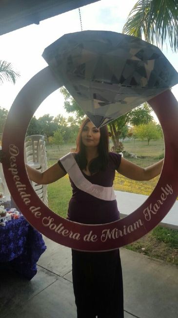 Ayer mi despedida de soltera. - 9