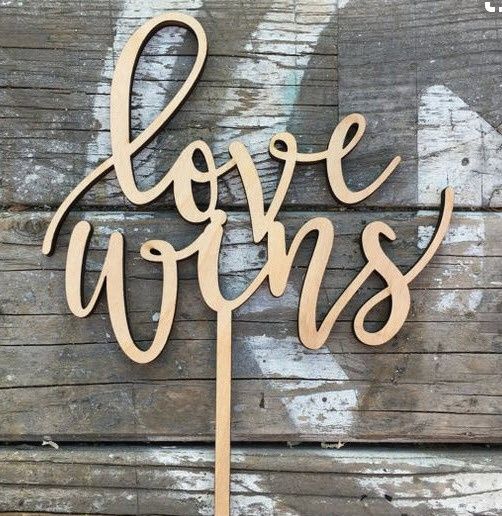Cake topper