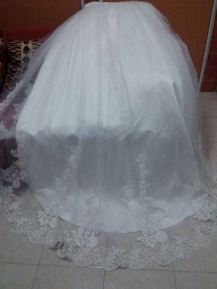 cola vestido
