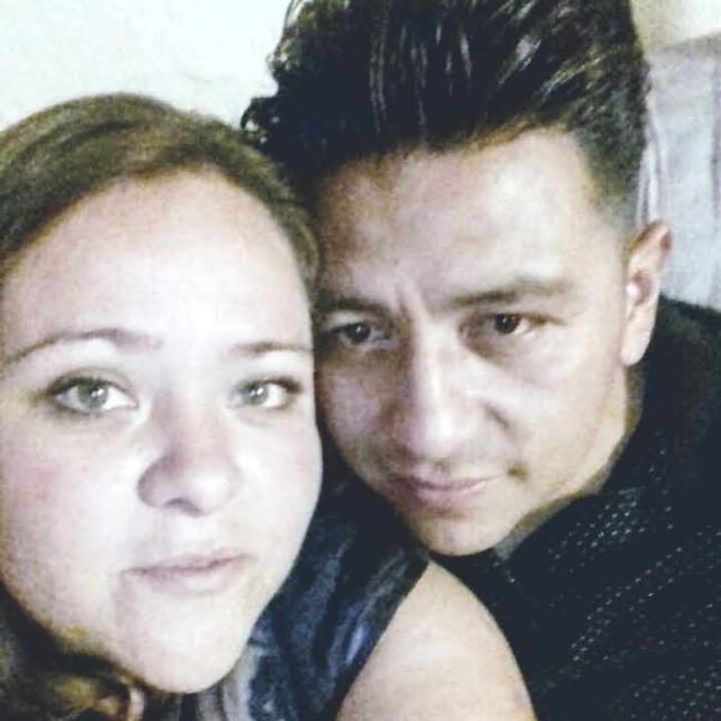 las reto a subir una foto con el amor de su Vida!♥️ - 1