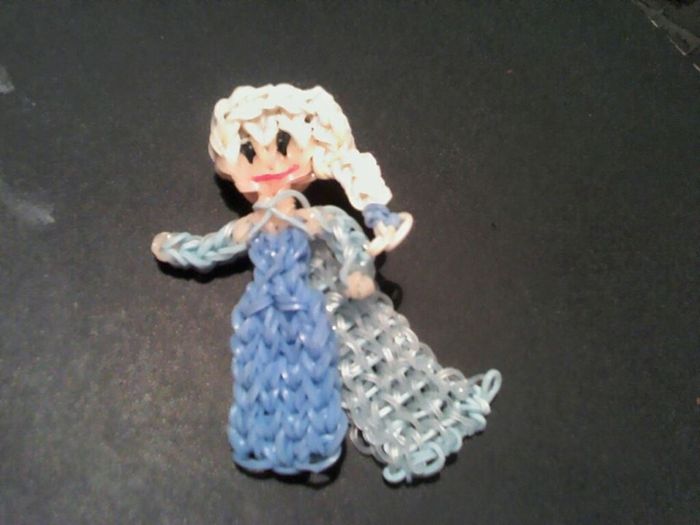 Reina Elsa de Arendelle