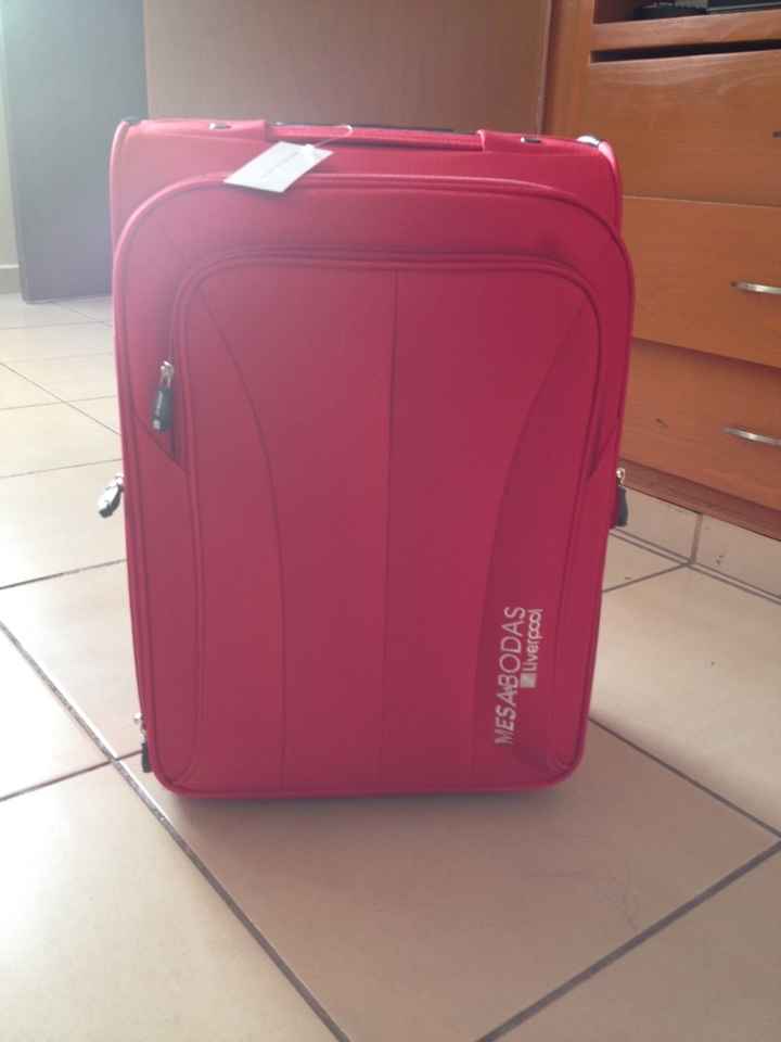 Abrimos la mesa de regalos - 2