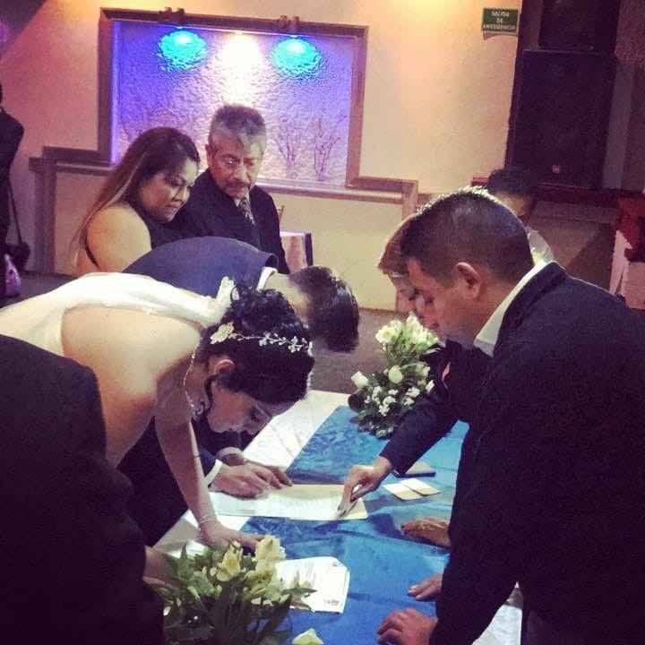  y así mi entrada y boda civil!! - 7