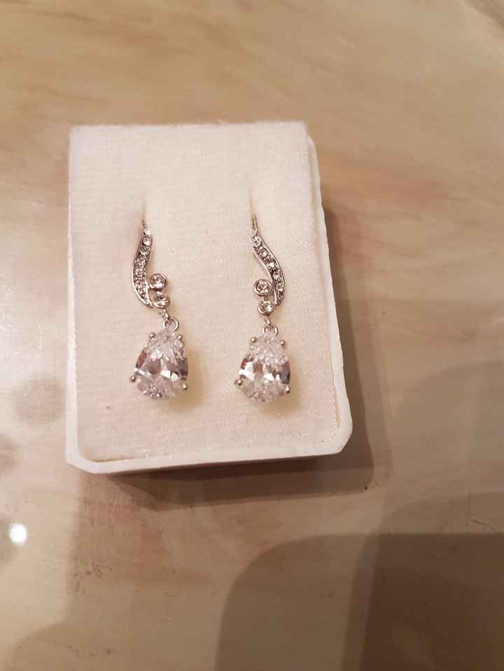 Aretes