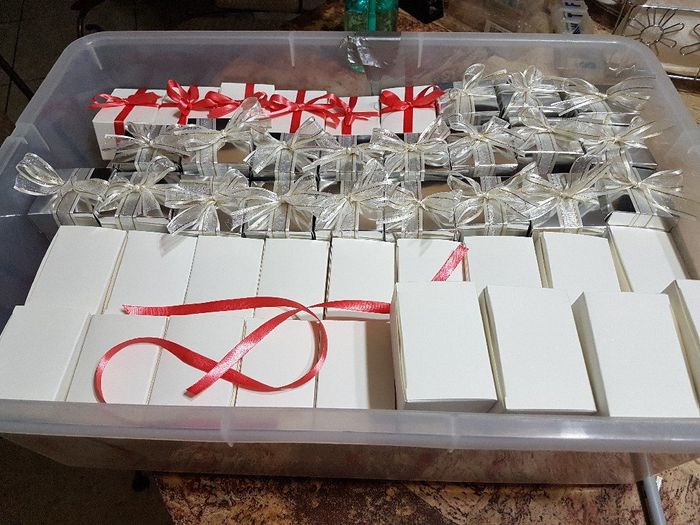 Ya las cajitas con chocolatitos casi listas! - 2