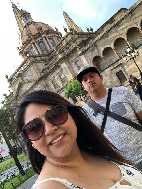 ¿Cuál fue la primera foto en pareja que subieron a las redes sociales? 25