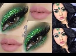 Maquillaje de ojos en tono verde 2