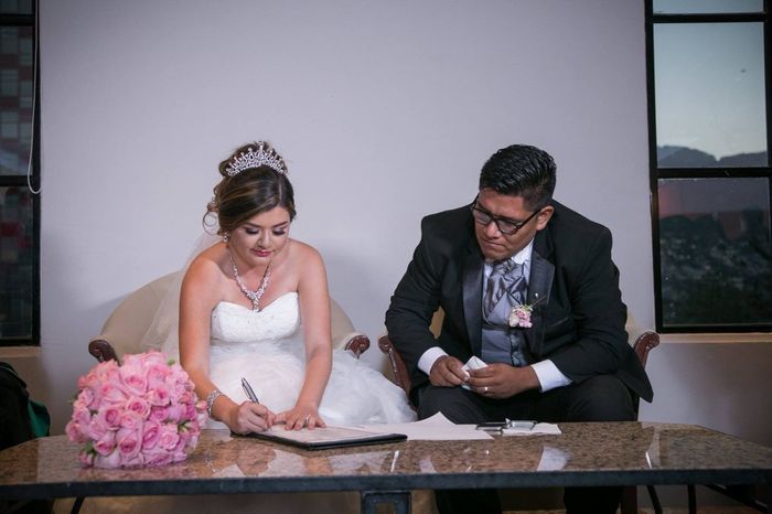 Firmando en el civil