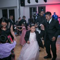 Pista llena de 'parejitas'