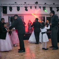 Pista llena de 'parejitas'