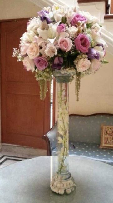 ¿Adornarían la entrada del Salón? - 1