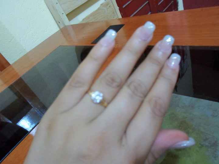 mi anillo de compromiso !!