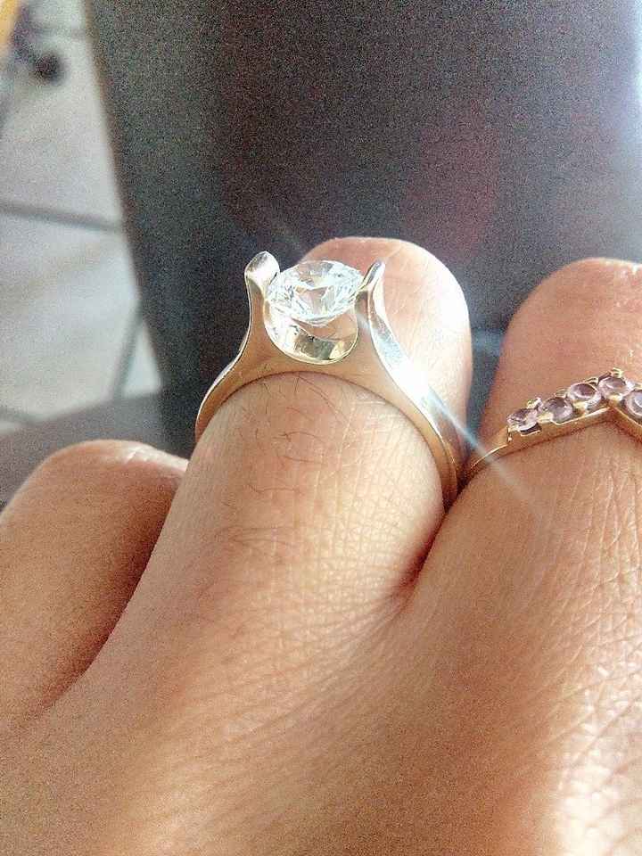 Por fin tengo mi anillo de compromiso.  cual es el tuyo - 1