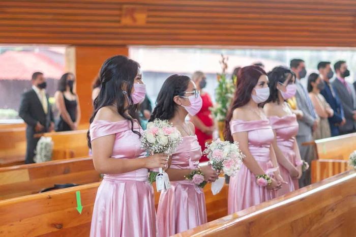 ¿Tus damas llevarán ramo o corsage? 🌺🌺🌺 5