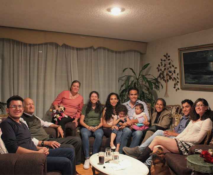 Dos familias se unen👨‍👩‍👧👨‍👩‍👧 - 1