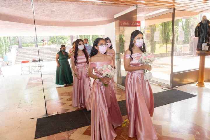 ¿Tus damas llevarán ramo o corsage? 🌺🌺🌺 - 3