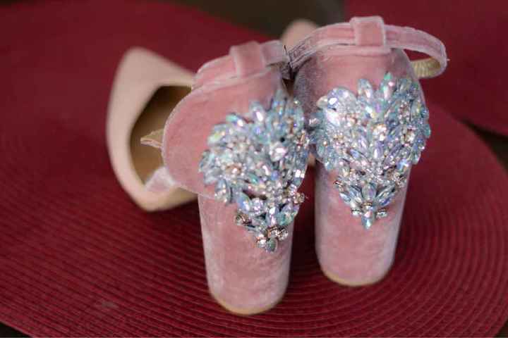 Zapatillas rosas - 1