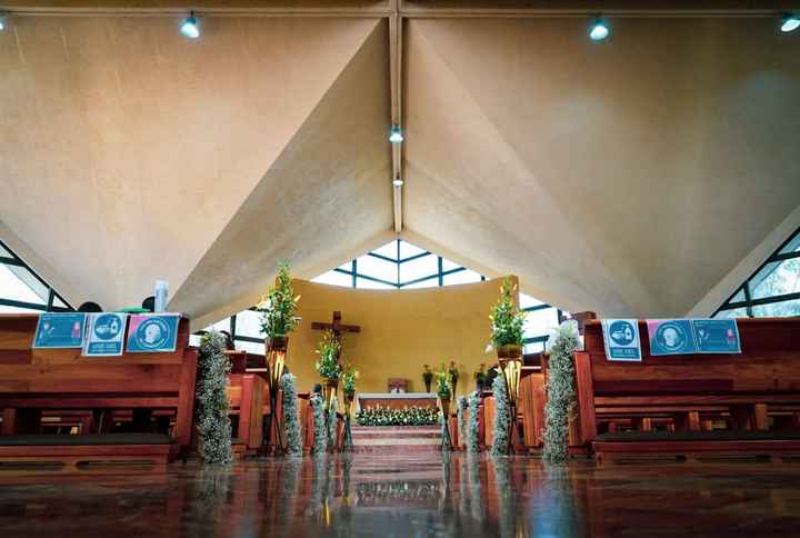 Decoración floral de la iglesia: ¿Cuánto cuesta y dónde conseguirla?💐 - 1