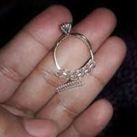 Ajustador o tope para el anillo de compromiso - 1