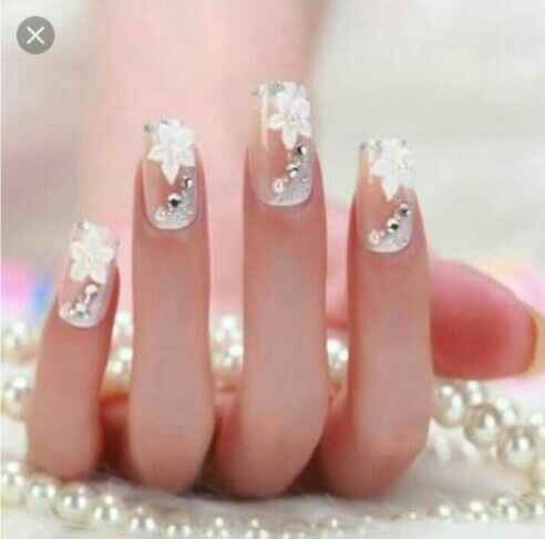 Ahora me ayudan con las uñas!!! - 2