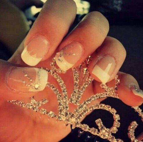 Ahora me ayudan con las uñas!!! - 1