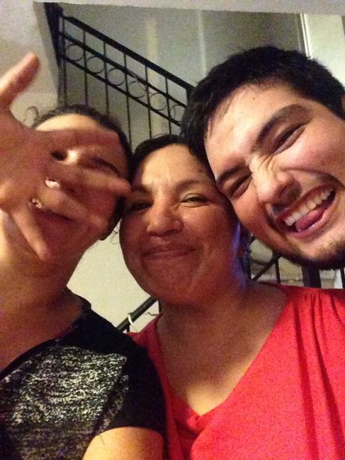 Despedida familiar con mi mejor amiga y mis hijos - 3