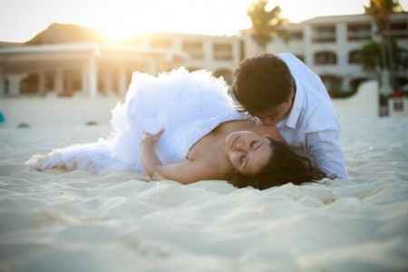  love In the sand