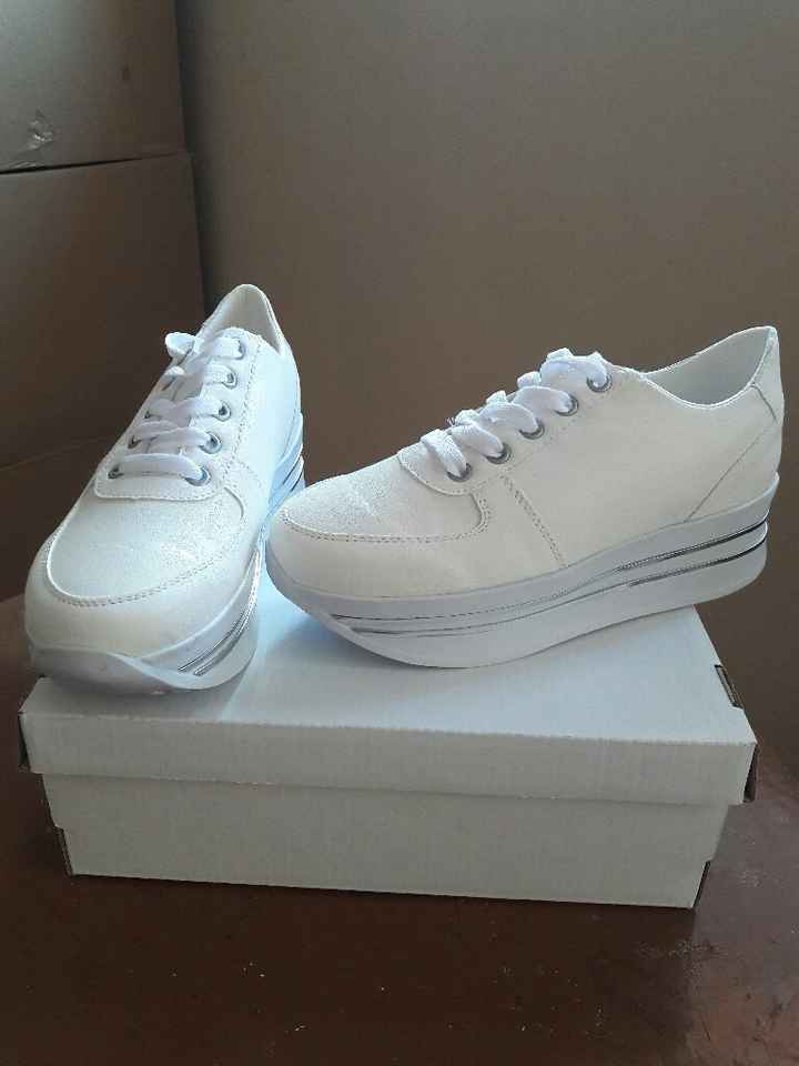 Mis zapatillas y tenis para el gran día! - 2