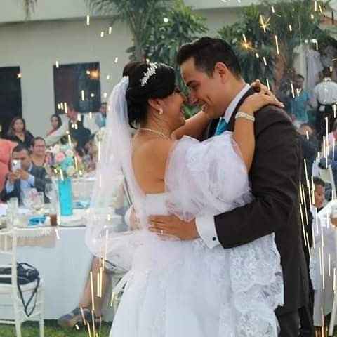 Comparte la foto favorita de tu boda - 1