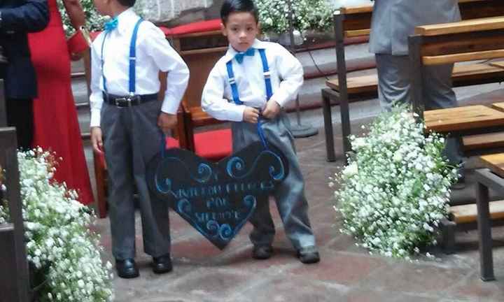 El letrero para la iglesia que llevara mi hijo - 1