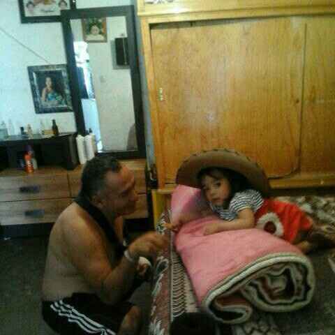 Presentemos a nuestros papis!! (fotos) - 1