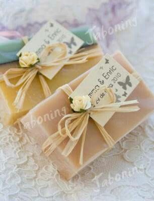 Baules de madera rellenos de? - 7