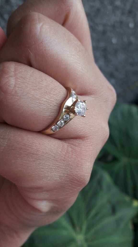 Viernes de presumir el anillo💍 - 1