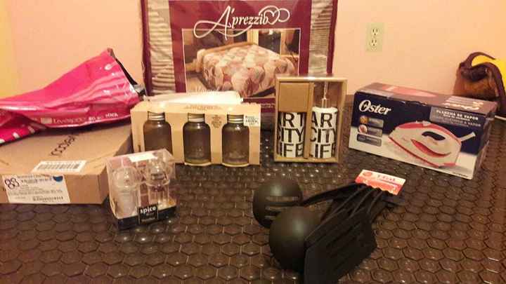 Primeros regalos antes de la boda 💍 - 2