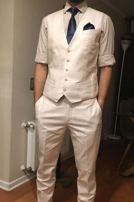 10 Trajes de novio para boda en la playa 6