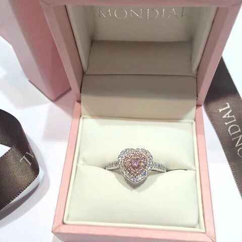 Anillo de compromiso 2)