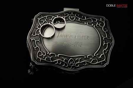 Porta anillos de bandeja