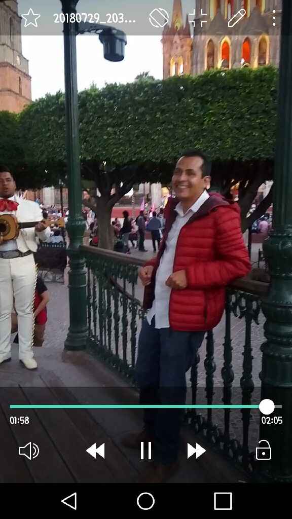 Porque el también se merece un bonito detalle. - 2