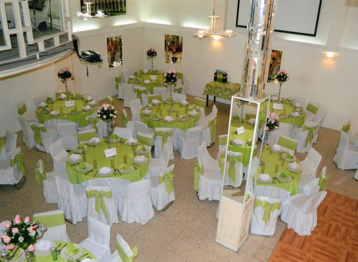 ¿De qué color es la mantelería de tu boda? - 1