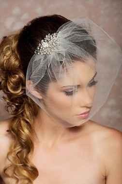 el velo corto muy lindo