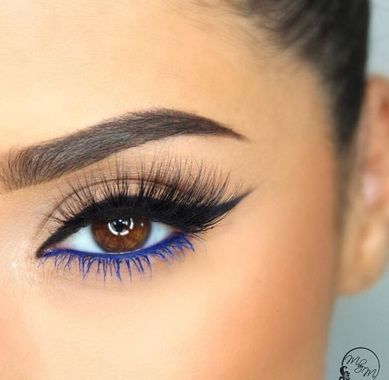 Maquillaje con toque azules 💙 2