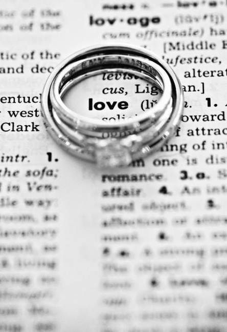 Ideas para fotos con los anillos de matrimonio 18