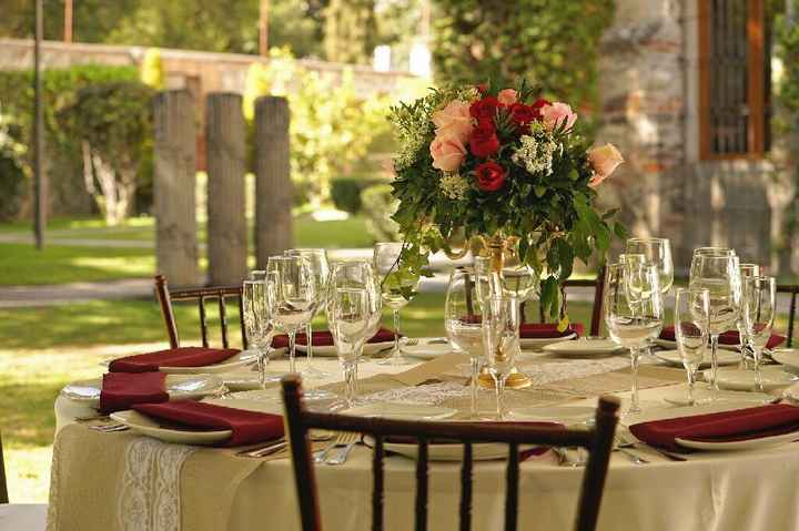 Ayuda con arreglos de flores - 12