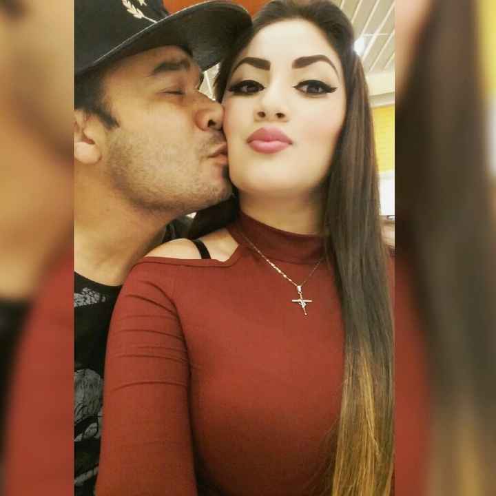 Sube una foto con tu pareja - 1