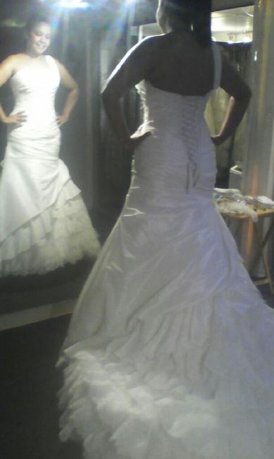 Mi vestido (avances) .... (emocionada mil) - 1